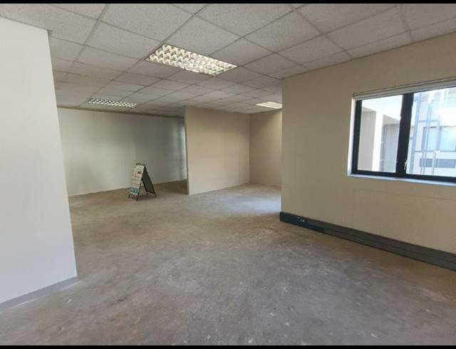 BUSINESS PROPERTY TO RENT IN STRUBENSVALLEI